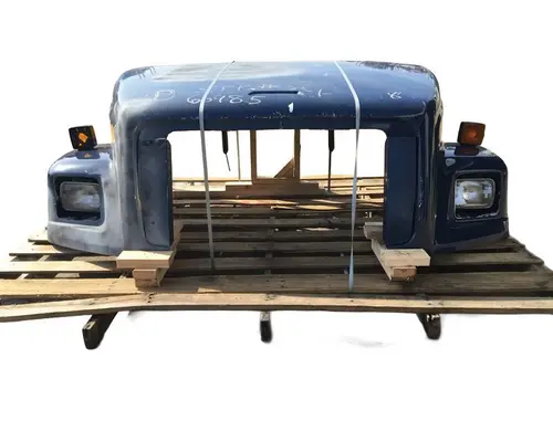 FREIGHTLINER FL80 Hood