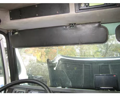 FREIGHTLINER FL80 INTERIOR SUN VISOR