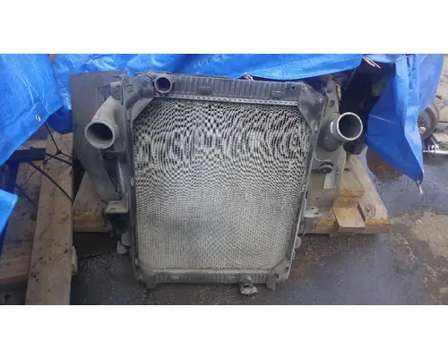 FREIGHTLINER FL80 Intercooler