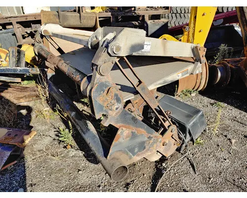 FREIGHTLINER FL80 LiftgateTailgates