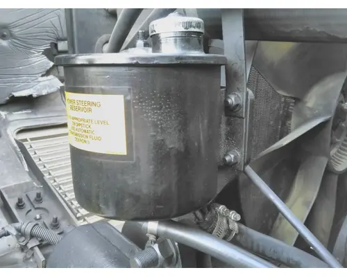 FREIGHTLINER FL80 POWER STEERING RESERVOIR