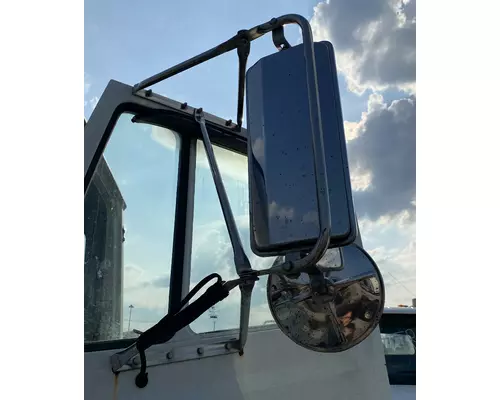 FREIGHTLINER FL80 Side View Mirror