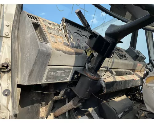 FREIGHTLINER FL80 Steering Column