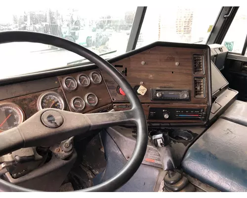 FREIGHTLINER FLA USF-1E HIGH Cab Assembly