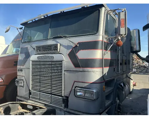 FREIGHTLINER FLA USF-1E HIGH Cab Assembly