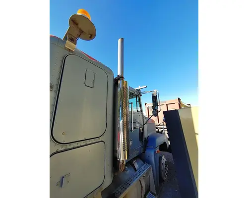 FREIGHTLINER FLA USF-1E HIGH Complete Vehicle