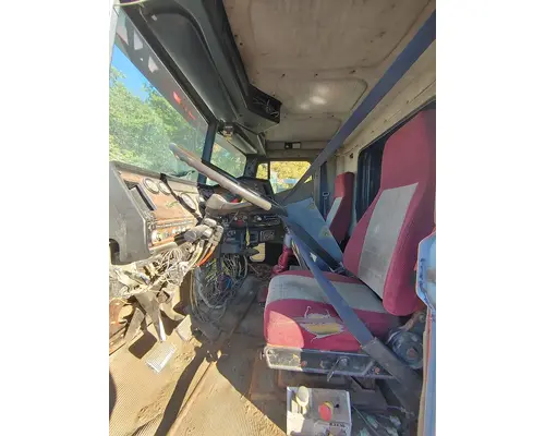 FREIGHTLINER FLA USF-1E HIGH Complete Vehicle