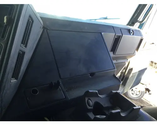 FREIGHTLINER FLA USF-1E HIGH Dash Assembly