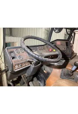 FREIGHTLINER FLA USF-1E HIGH Dash Assembly