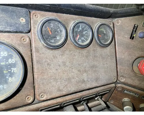 FREIGHTLINER FLA USF-1E HIGH Dash Assembly