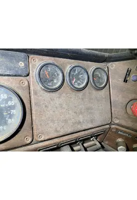 FREIGHTLINER FLA USF-1E HIGH Dash Assembly