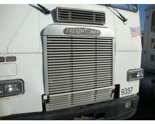 FREIGHTLINER FLA USF-1E HIGH Grille