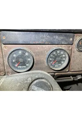 FREIGHTLINER FLA USF-1E HIGH Instrument Cluster