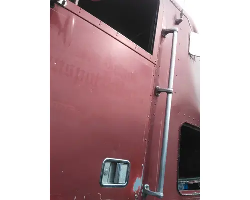 FREIGHTLINER FLA CAB