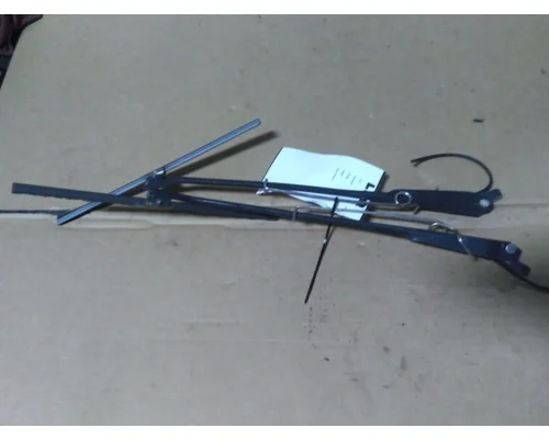 FREIGHTLINER FLA WINDSHIELD WIPER ASSEMBLY