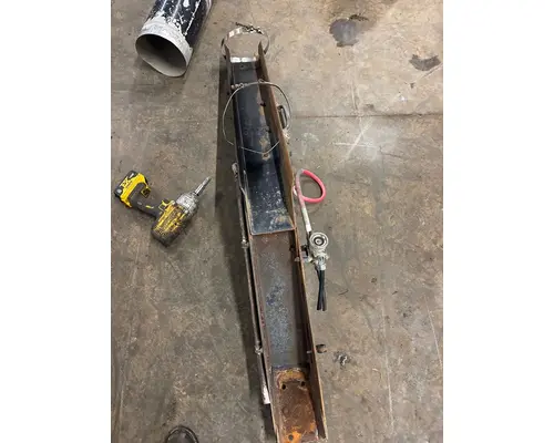 FREIGHTLINER FLB HIGH Air Cleaner