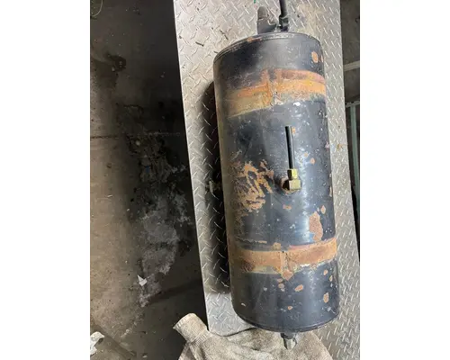 FREIGHTLINER FLB HIGH Air Tank
