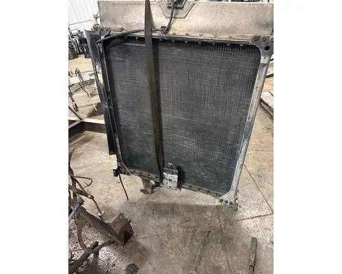 FREIGHTLINER FLB HIGH Radiator