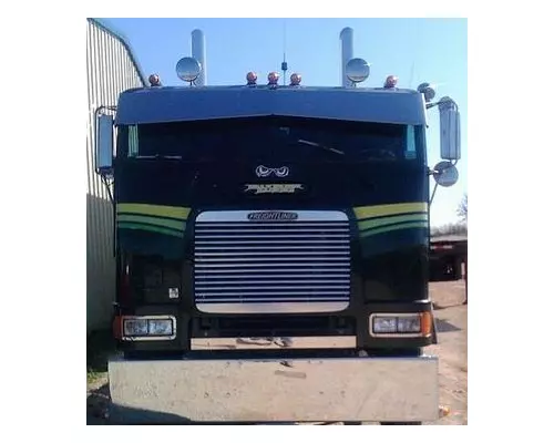 FREIGHTLINER FLB CAB CLIP