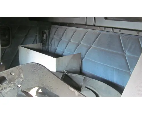 FREIGHTLINER FLB Truck For Sale