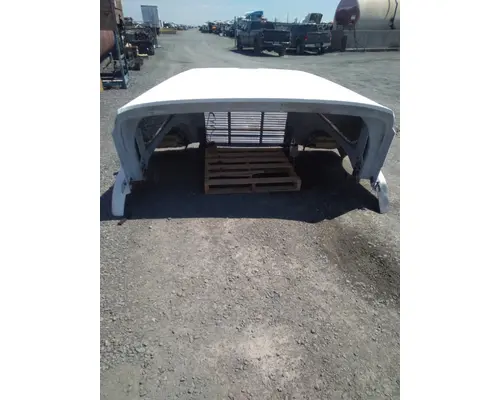 FREIGHTLINER FLC 112 HOOD