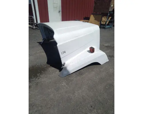 FREIGHTLINER FLC 112 HOOD