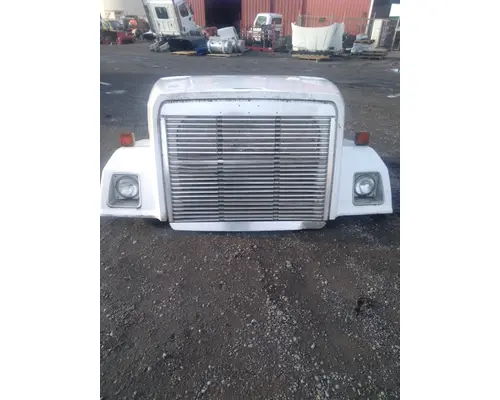 FREIGHTLINER FLC 112 HOOD