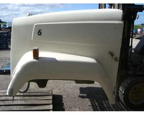 FREIGHTLINER FLC112 1986-2002 HOOD