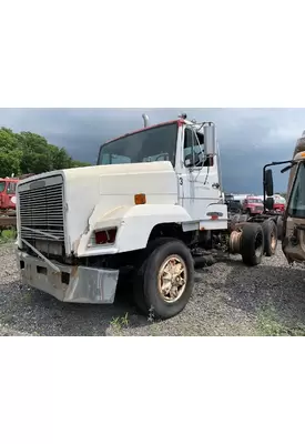 FREIGHTLINER FLC11264T/ST Complete Vehicle
