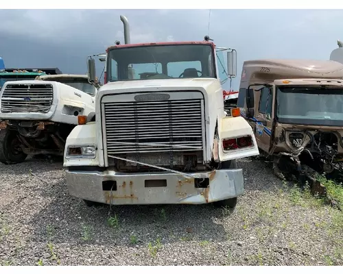 FREIGHTLINER FLC11264T/ST Complete Vehicle