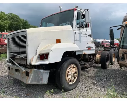 FREIGHTLINER FLC11264T/ST Parts Vehicles