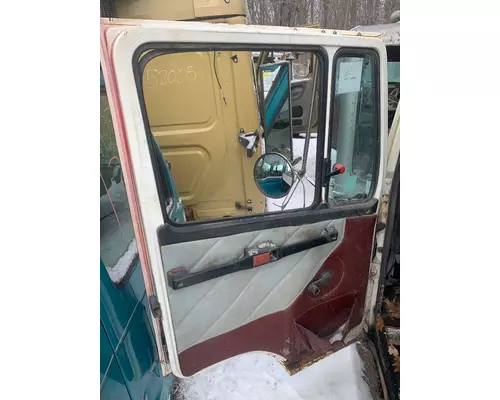 FREIGHTLINER FLC112 Cab Mount