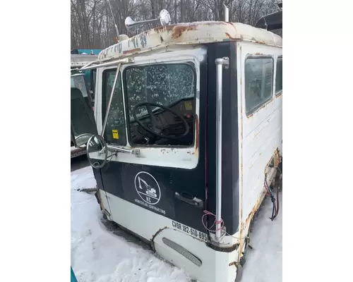 FREIGHTLINER FLC112 Cab Mount