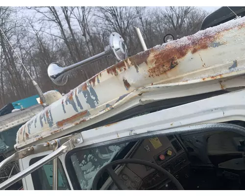 FREIGHTLINER FLC112 Cab Mount