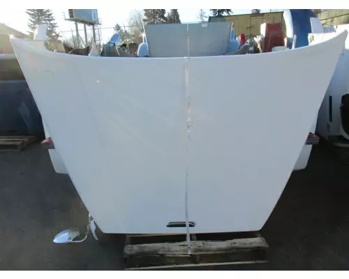 FREIGHTLINER FLC112 HOOD