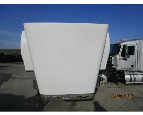 FREIGHTLINER FLC112 HOOD