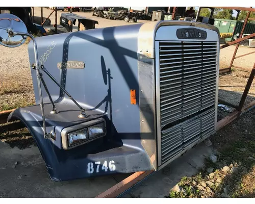 FREIGHTLINER FLC112 Hood