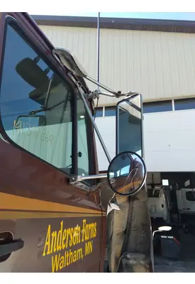 FREIGHTLINER FLC112 MIRROR ASSEMBLY CAB/DOOR