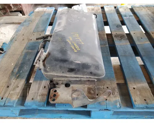 FREIGHTLINER FLC112 RADIATOR OVERFLOW TANK