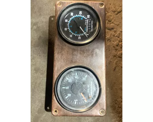 FREIGHTLINER FLC112 Speedometer Head Cluster
