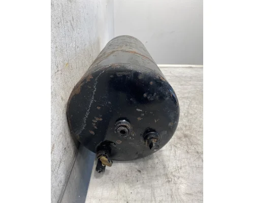 FREIGHTLINER FLC120 Air Tank