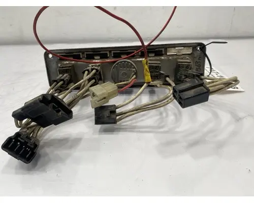 FREIGHTLINER FLC120 Dash  Console Switch