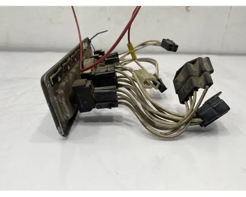 FREIGHTLINER FLC120 Dash  Console Switch