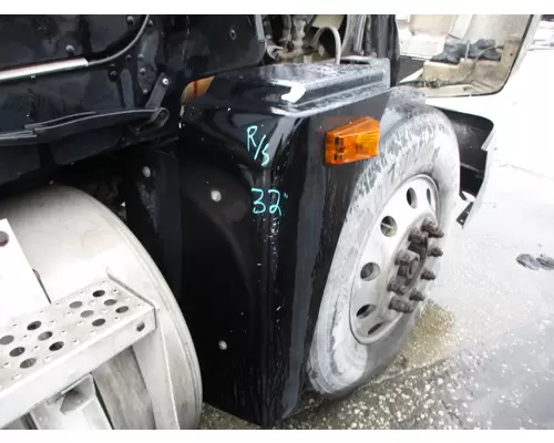 FREIGHTLINER FLC120 FENDER EXTENSION