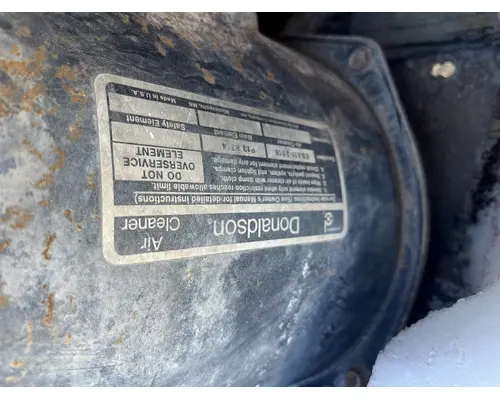 FREIGHTLINER FLC Air Cleaner