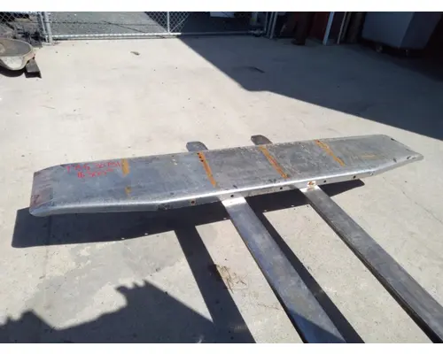 FREIGHTLINER FLC BUMPER-COMPLETE