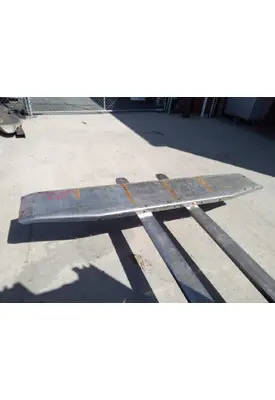 FREIGHTLINER FLC BUMPER-FRONT