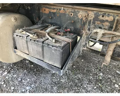 FREIGHTLINER FLC Battery Box