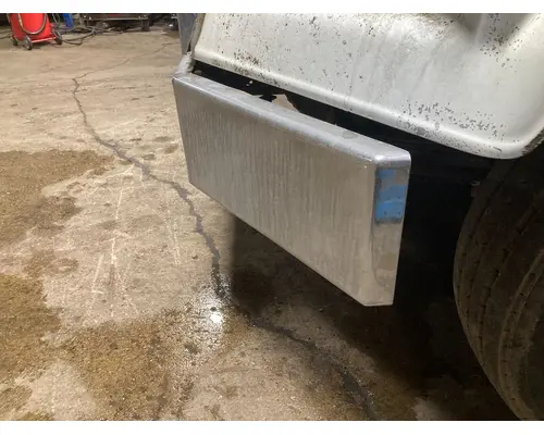FREIGHTLINER FLC Bumper Assembly, Front