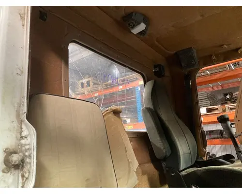 FREIGHTLINER FLC Cab Assembly